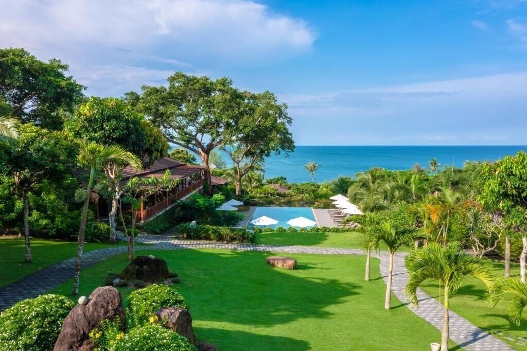 Отель Camia Resort & SPA 4*