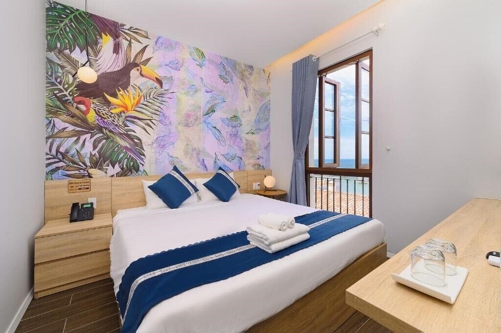 Готель Golden Sunset Hotel 2*