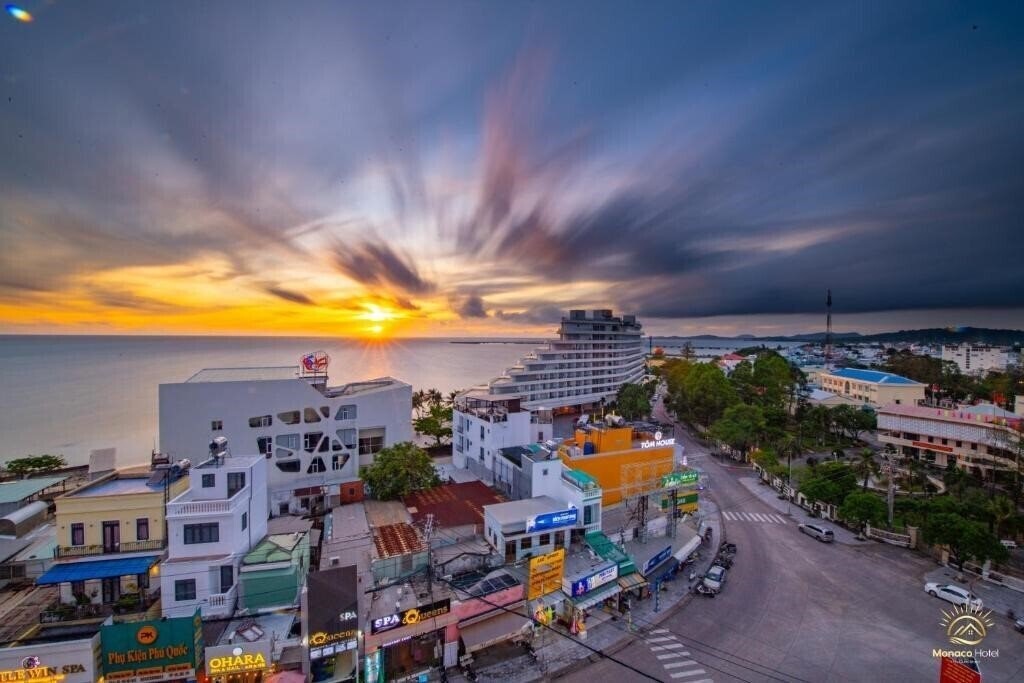 Картинка Monaco Hotel Phu Quoc 3*