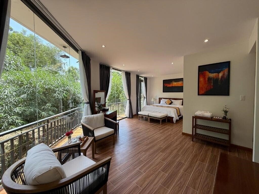 Готель Agarwood Garden Resort 3*