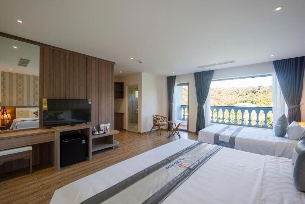 Zdjęcie UMI-PQ hotel 3*