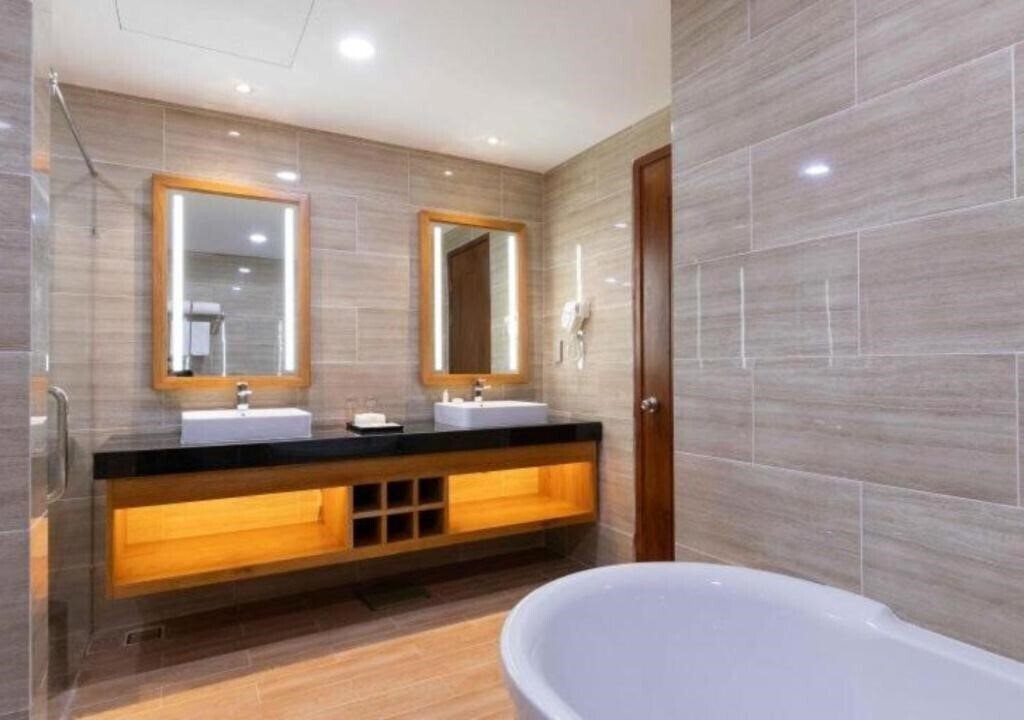 Zdjęcie Marinabay Con Dao 3*