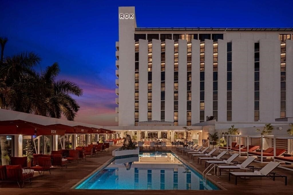 Zdjęcie Rok Hotel Kingston Tapestry Collection By Hilton 4*