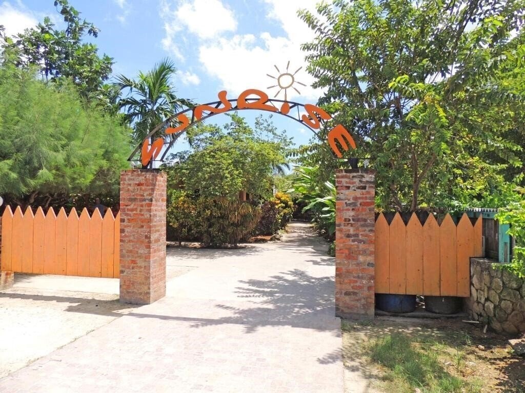 Готель Sunrise Club 2*