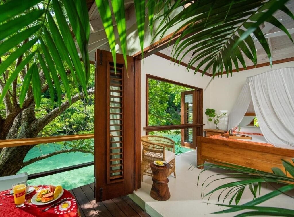 Зображення Golden Eye 3*