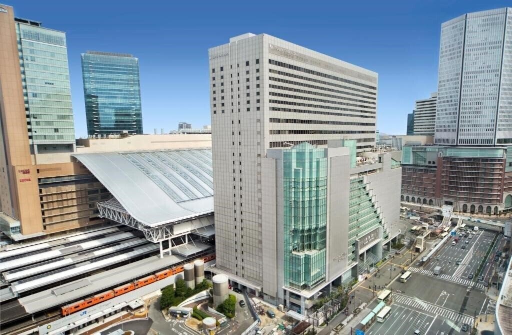 Готель Hotel Granvia Osaka 3*