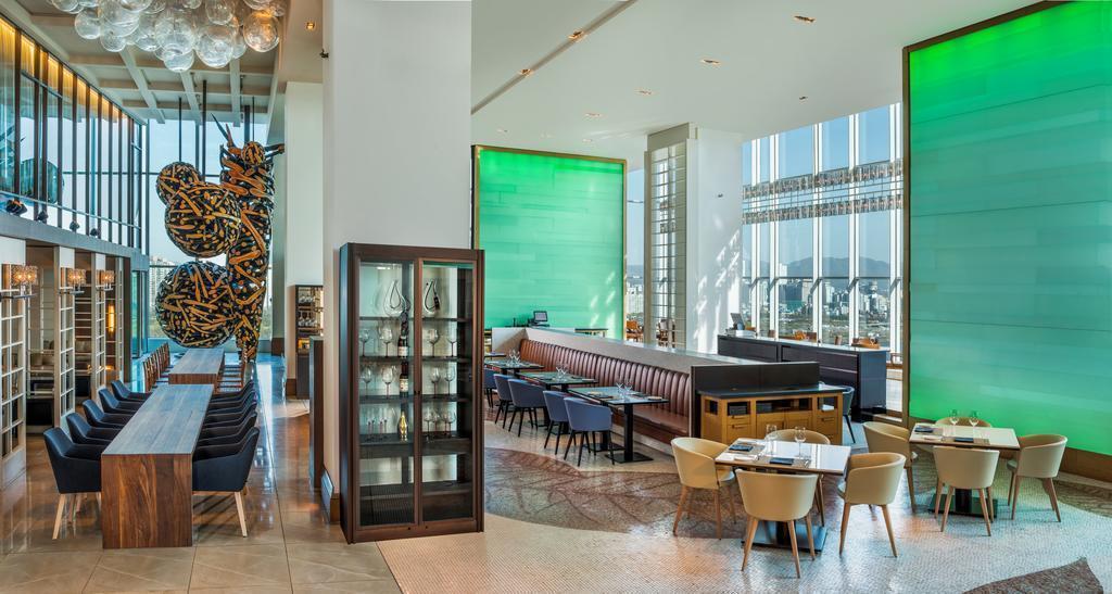 Zdjęcie Sheraton Grande Walkerhill 5*