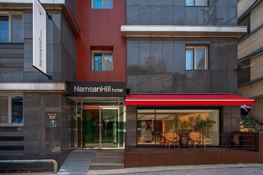 Hotel Namsan Hill 3*