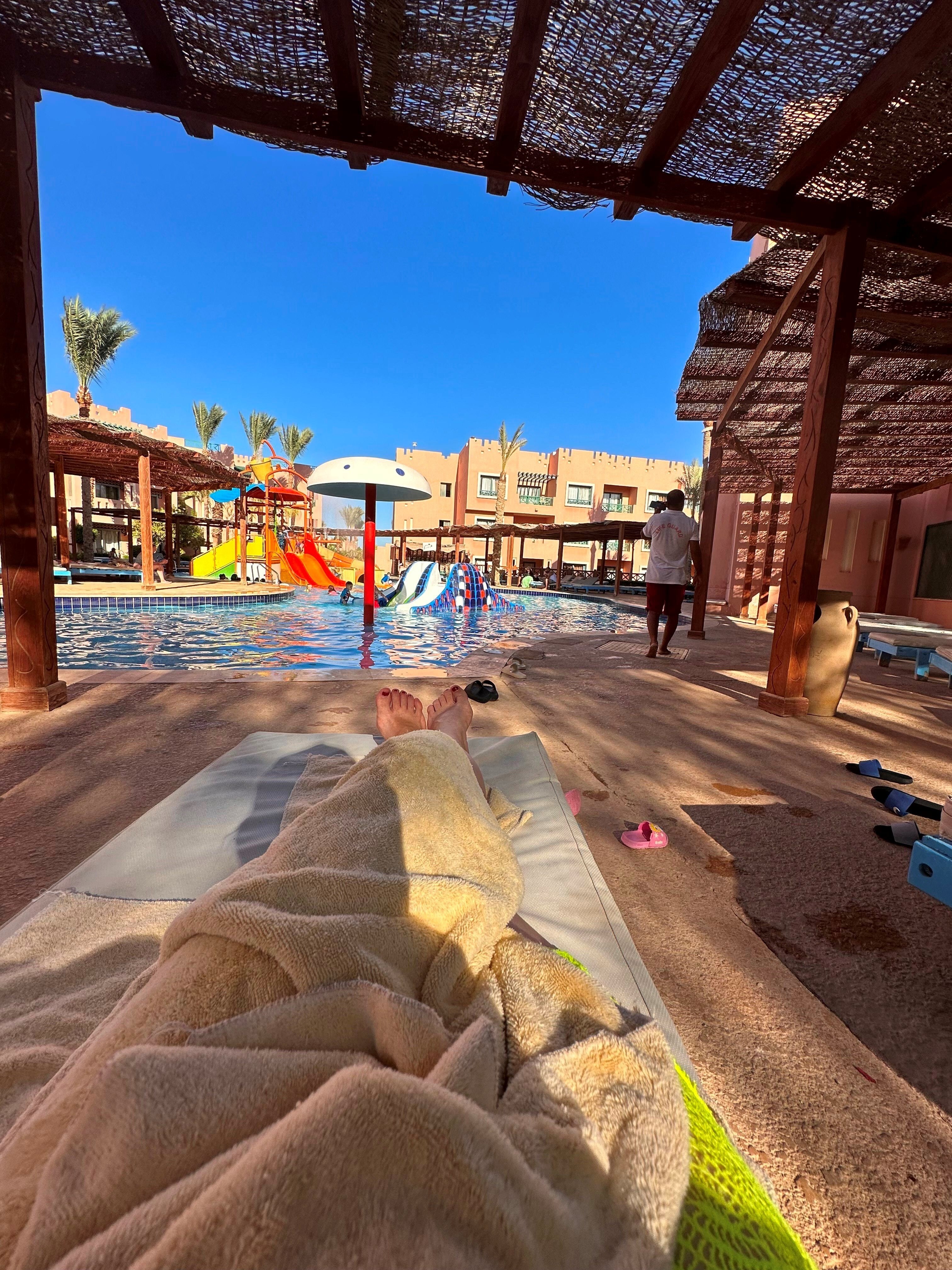 Отель Rehana Sharm Resort Шарм-эль-Шейх — туры в Rehana Sharm Resort  (Шарм-эль-Шейх, Египет): отзывы жильцов, цена, описание, фото